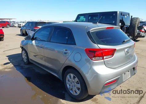 2021 Kia Rio 5-Door S z USA, uszkodzony, nr VIN 3KPA25AD3ME367677
